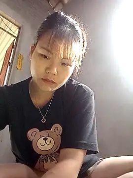 Snapshot of Beeio_diaeo chatting on February 2026 01:35:02 AM Beeio diaeo online show from February 2026 01:35:02 AM