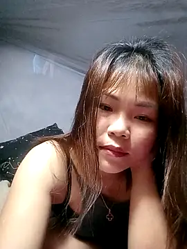 Snapshot of Beeio_diaeo chatting on February 2026 02:19:02 AM Beeio diaeo online show from February 2026 02:19:02 AM