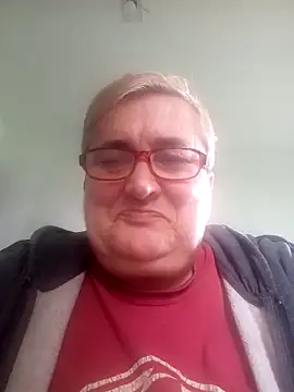 Snapshot of SusanStar874 chatting on June 2026 02:15:02 PM SusanStar874 online show from June 2026 02:15:02 PM