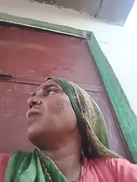 Snapshot of Muskan44s chatting on June 2026 01:24:02 PM Muskan44s online show from June 2026 01:24:02 PM