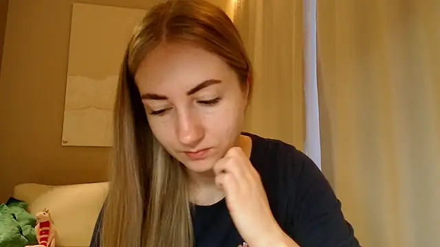 BluueSilk online show from January 2025 05:52:02 AM