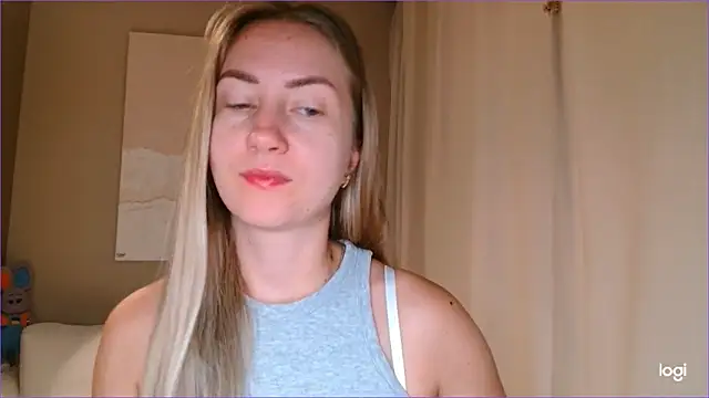 BluueSilk online show from September 2025 05:53:02 AM