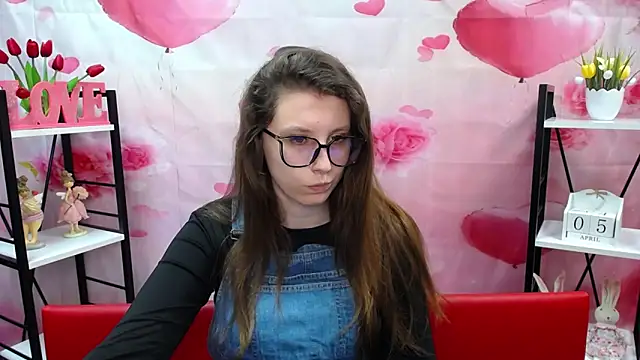 LilianaShine online show from April 2026 05:15:01 AM