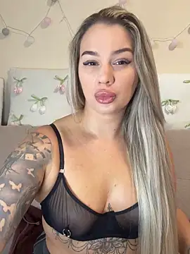 sexybatwomen33 online show from May 2026 06:52:02 AM