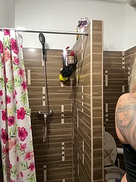 sexybatwomen33 online show from May 2026 06:07:01 AM