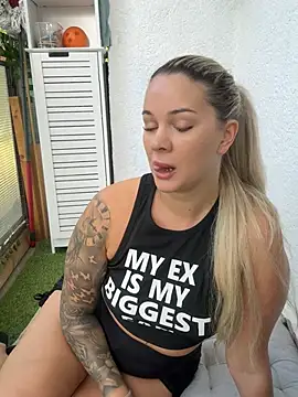 sexybatwomen33 online show from May 2026 06:21:01 AM