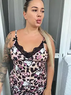 sexybatwomen33 online show from July 2026 05:34:01 AM