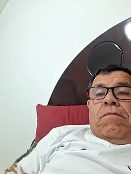 eros3442 online show from February 2026 02:10:01 AM