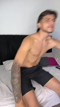 NoahMeganX online show from April 2026 06:19:01 AM