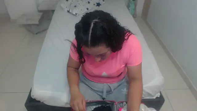 Barbara D Valencia online show from April 2026 03:17:02 PM