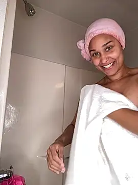 Jamalyce online show from April 2026 02:49:01 PM