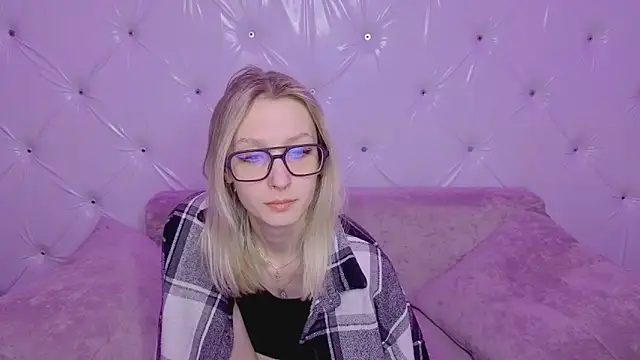 Akiro Kim7 online show from February 2026 01:47:02 AM