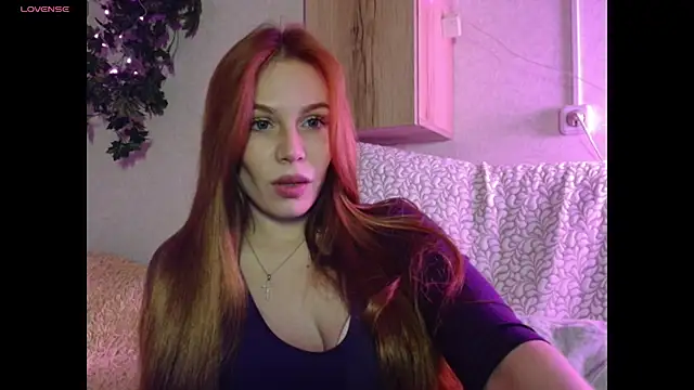 kelly love 222 online show from April 2026 05:01:02 PM