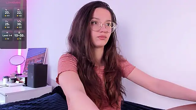 miabellee  online show from June 2026 06:45:02 AM