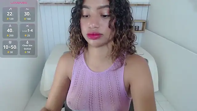 Mona Mistic online show from April 2026 04:48:01 AM