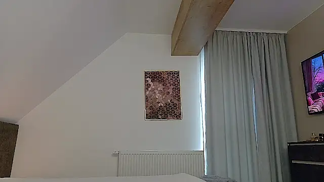 Snapshot of BerryeBoo chatting on February 2026 11:03:02 AM BerryeBoo online show from February 2026 11:03:02 AM