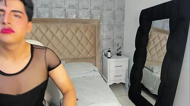 noahWolff  online show from March 2026 09:44:02 PM