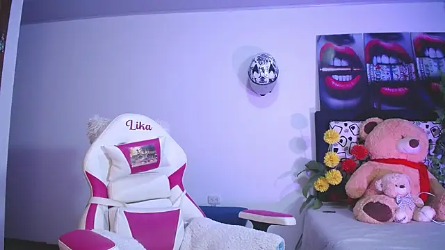 Snapshot of lika_little0 chatting on June 2026 12:30:01 AM lika little0 online show from June 2026 12:30:01 AM