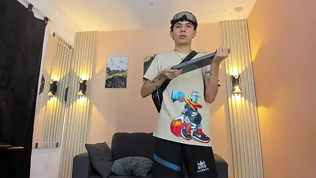 DesiresOfOlympus  online show from April 2026 07:37:02 PM