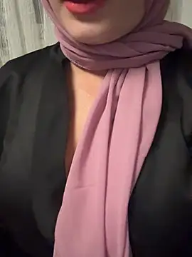 -pinkladyy- online show from July 2026 12:15:02 AM