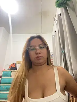 Snapshot of Wild_flower19 chatting on March 2026 02:56:02 PM Wild flower19 online show from March 2026 02:56:02 PM