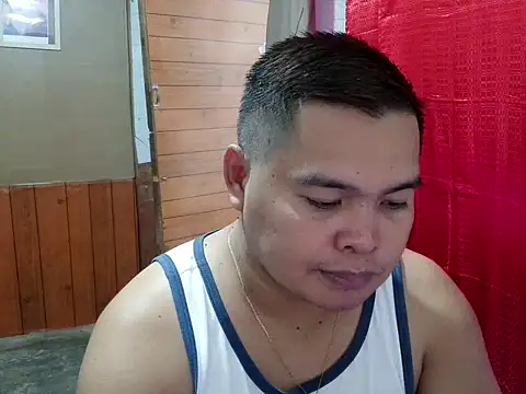 Snapshot of bigloadfox chatting on February 2026 01:24:01 AM bigloadfox online show from February 2026 01:24:01 AM