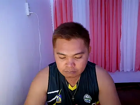 Snapshot of bigloadfox chatting on April 2026 01:53:01 PM bigloadfox online show from April 2026 01:53:01 PM