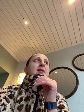 PicNic69x online show from April 2026 04:23:01 PM