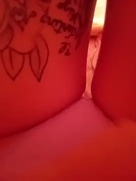 keyjordanTLG online show from April 2026 03:48:02 PM