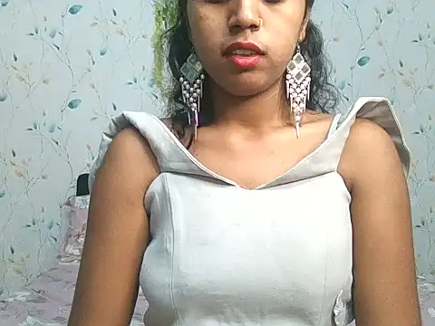 Baby Crussh online show from June 2026 04:33:01 PM