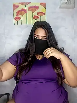 Cute G online show from April 2026 07:00:02 PM