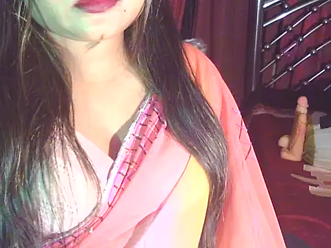 Snapshot of Nusrat_Faria chatting on May 2026 09:56:02 PM Nusrat Faria online show from May 2026 09:56:02 PM