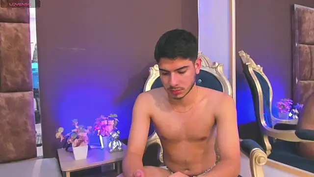 Apolo Gray online show from February 2026 04:09:02 AM