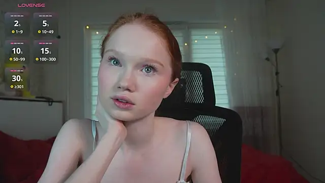 Snapshot of Nellie_baby chatting on August 2026 02:27:02 PM Nellie baby online show from August 2026 02:27:02 PM