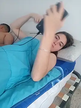 laparejaideal08 online show from April 2026 07:11:01 AM