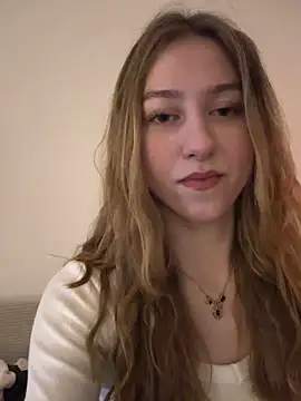 romyxxs online show from February 2026 08:18:01 PM