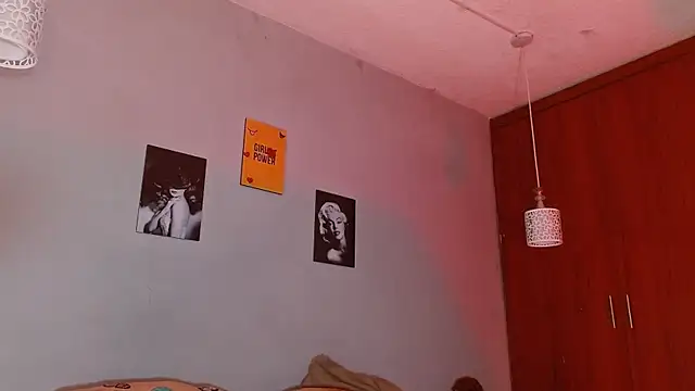 arianna rossi11 online show from April 2026 11:53:01 AM