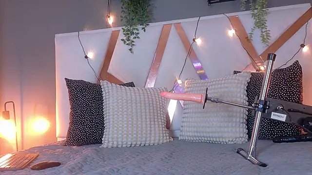 THALIAGRAY   online show from March 2026 03:03:02 AM