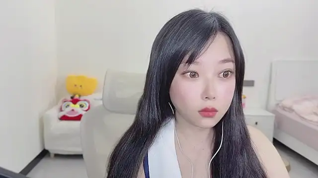 Snapshot of Yumi_yuni chatting on March 2026 12:26:01 AM Yumi yuni online show from March 2026 12:26:01 AM