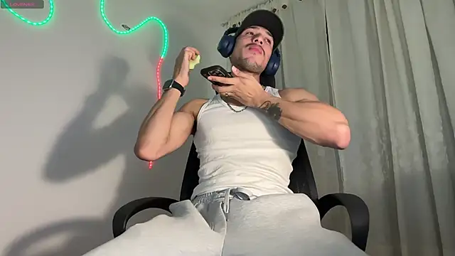 rafael stone11 online show from March 2026 03:12:01 AM