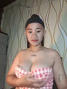 Snapshot of morena_joy69 chatting on May 2026 02:57:02 PM morena joy69 online show from May 2026 02:57:02 PM