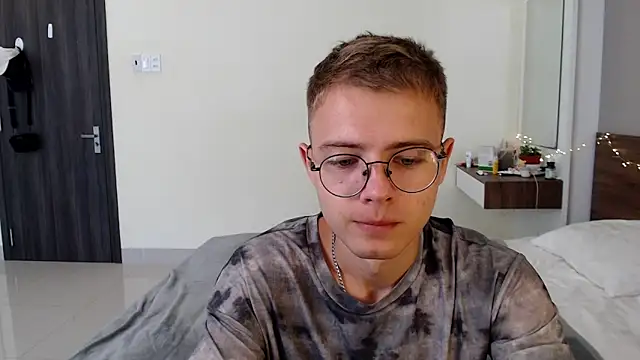 NikiKerryCum online show from April 2026 06:16:02 AM