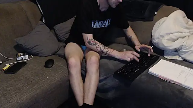 Popje94 online show from March 2026 04:47:01 PM