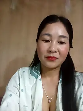 Snapshot of Dunk-namic chatting on April 2026 07:50:02 AM Dunk-namic online show from April 2026 07:50:02 AM