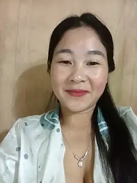 Snapshot of Dunk-namic chatting on May 2026 01:11:02 AM Dunk-namic online show from May 2026 01:11:02 AM