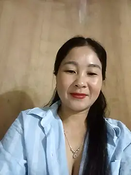 Snapshot of Dunk-namic chatting on May 2026 01:55:01 AM Dunk-namic online show from May 2026 01:55:01 AM