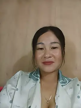 Snapshot of Dunk-namic chatting on May 2026 01:14:01 AM Dunk-namic online show from May 2026 01:14:01 AM