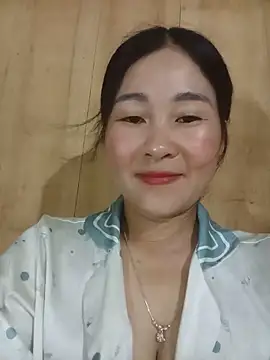 Snapshot of Dunk-namic chatting on June 2026 09:48:02 AM Dunk-namic online show from June 2026 09:48:02 AM
