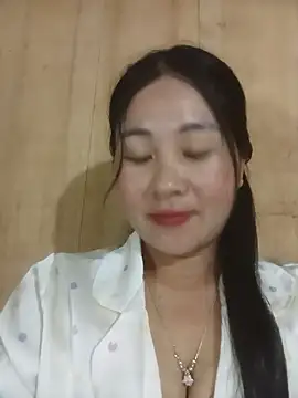 Snapshot of Dunk-namic chatting on June 2026 04:12:02 PM Dunk-namic online show from June 2026 04:12:02 PM