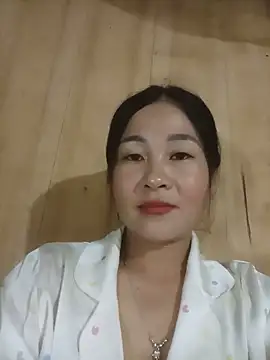 Snapshot of Dunk-namic chatting on June 2026 01:44:02 PM Dunk-namic online show from June 2026 01:44:02 PM